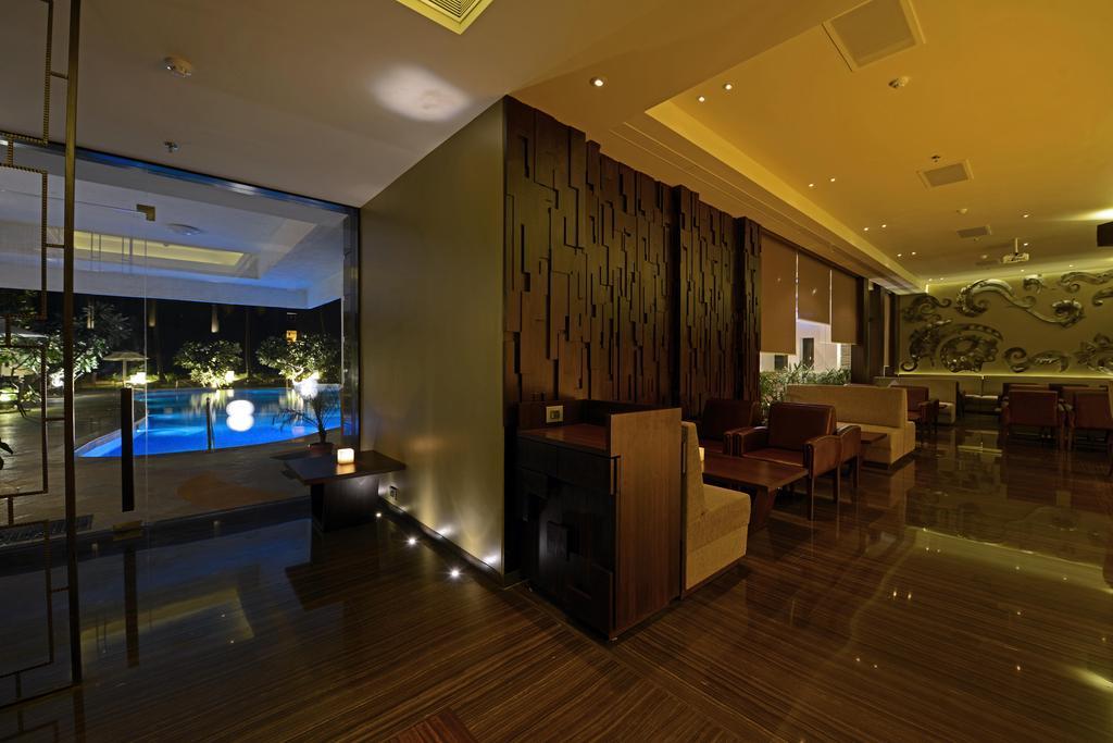 Sun-N-Sand Mumbai Juhu Beach Экстерьер фото
